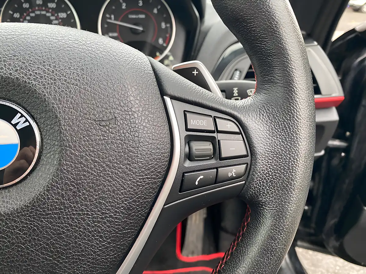 Used 2016 BMW 2 Series Sport Black - Interior and Exterior details 17