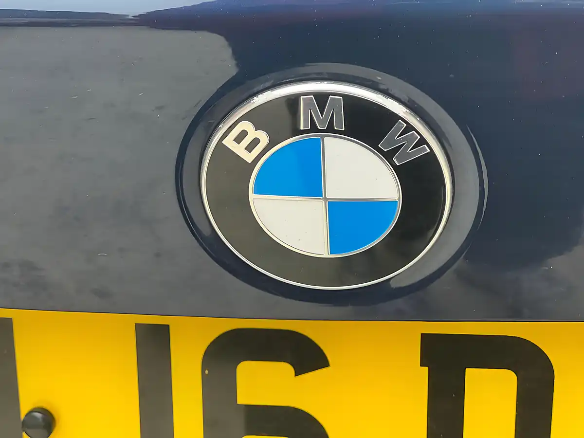 Used 2016 BMW 2 Series Sport Blue - Interior and Exterior details 11