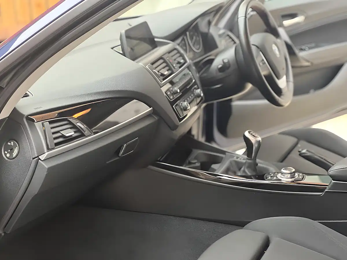 Used 2016 BMW 2 Series Sport Blue - Interior and Exterior details 13