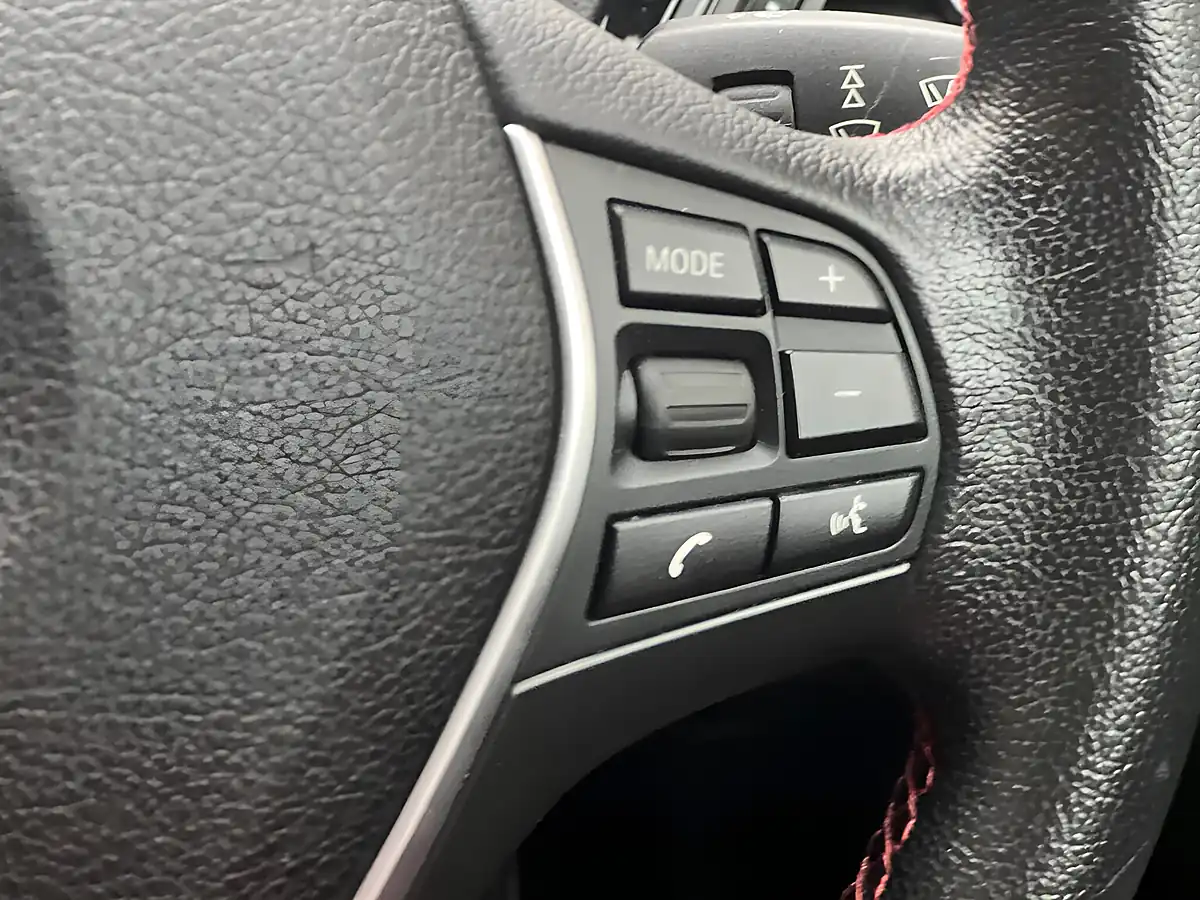 Used 2016 BMW 2 Series Sport Blue - Interior and Exterior details 15