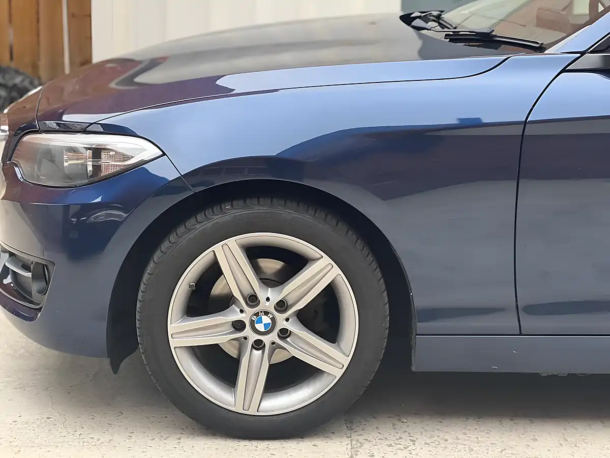 Used 2016 BMW 2 Series Sport Blue - Interior and Exterior details 7