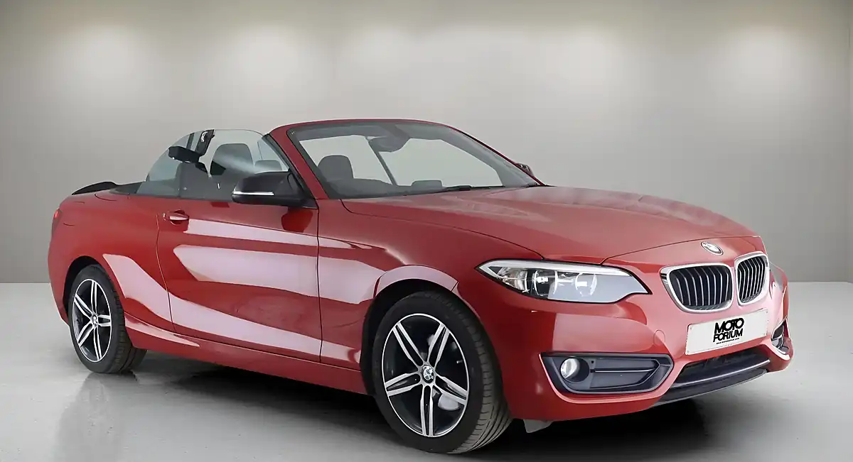 Used 2016 BMW 2 Series Sport Red - Interior and Exterior details 2