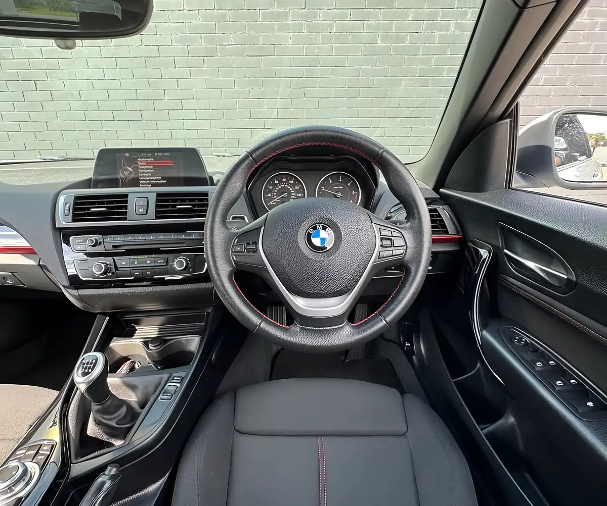 Used 2016 BMW 2 Series Sport White - Interior and Exterior details 15