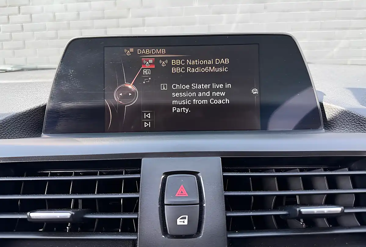 Used 2016 BMW 2 Series Sport White - Interior and Exterior details 18