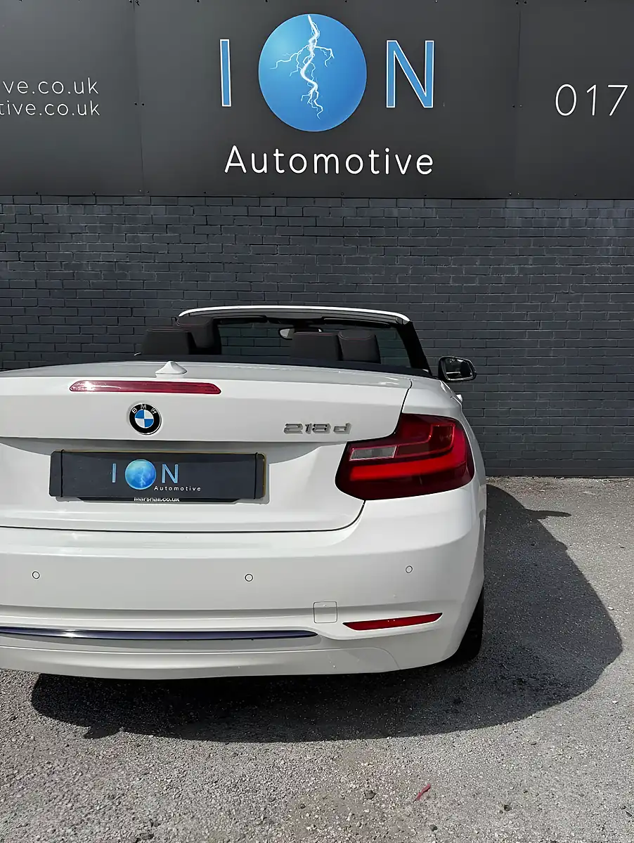 Used 2016 BMW 2 Series Sport White - Interior and Exterior details 4