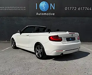 Used 2016 BMW 2 Series Sport White - Interior and Exterior details 9