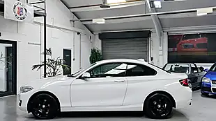 Used 2016 BMW 2 Series Sport White - Interior and Exterior details 6