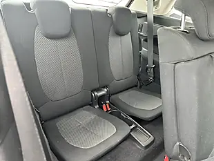 Used 2016 BMW 218 Grand Tourer Red - Interior and Exterior details 12