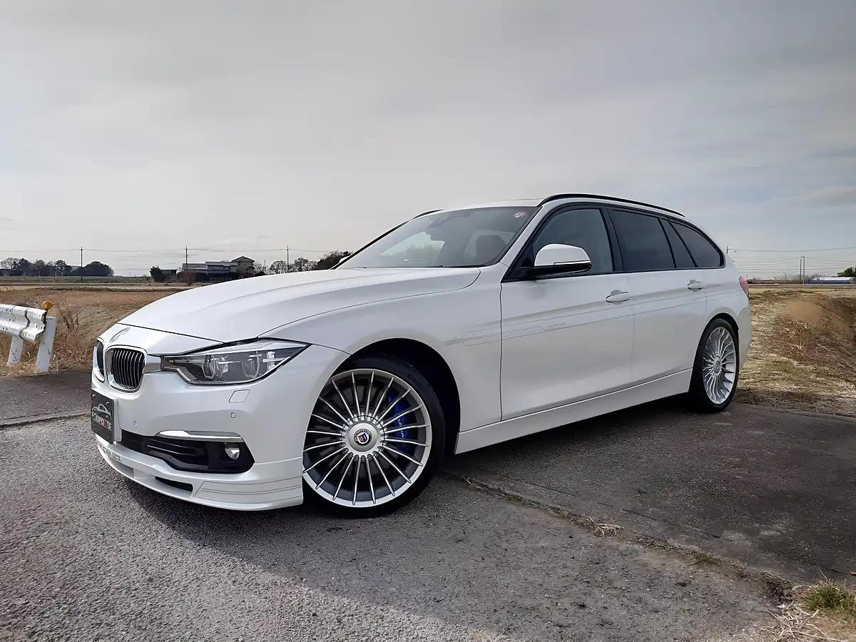 Used 2016 BMW 3 Series Alpina Mineral White - Front View