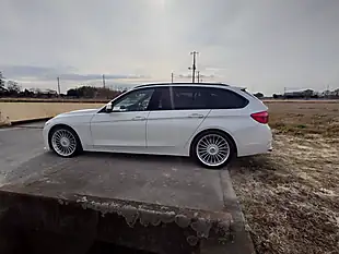 Used 2016 BMW 3 Series Alpina Mineral White - Interior and Exterior details 18
