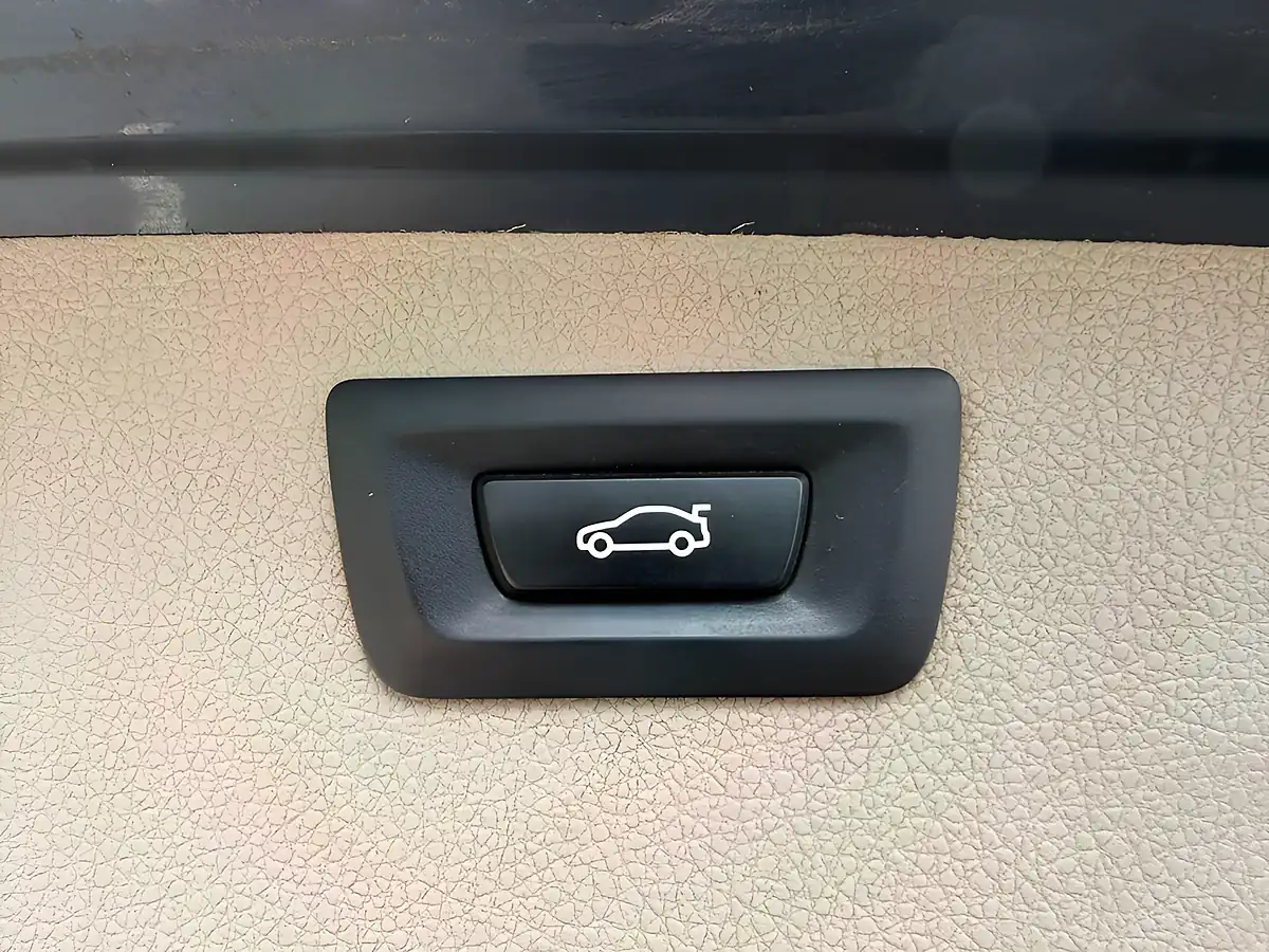 Used 2016 BMW 3 Series Ed Plus Black - Interior and Exterior details 17