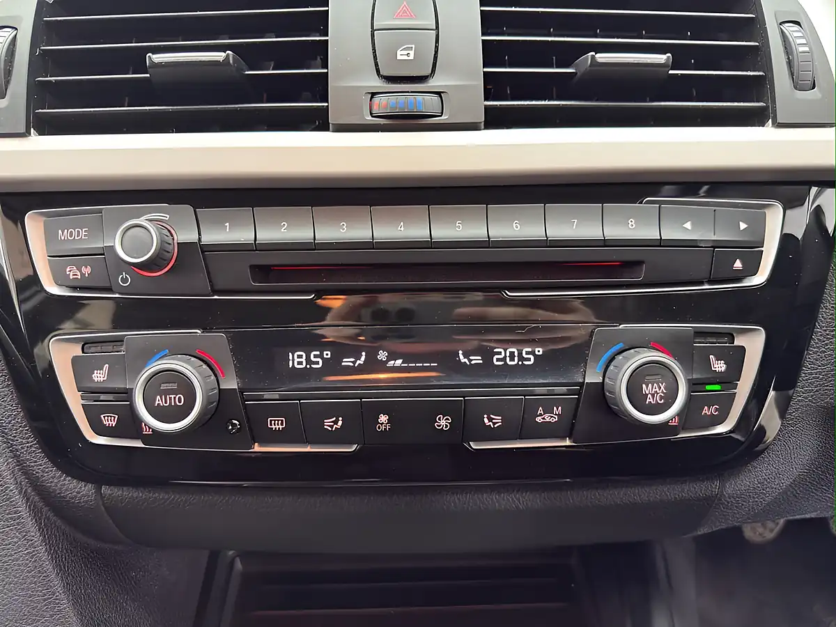 Used 2016 BMW 3 Series Ed Plus Mineral Grey - Interior and Exterior details 17