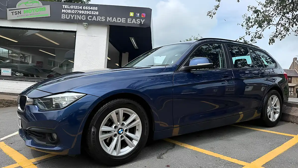 Used 2016 BMW 3 Series Ed Plus Touring Blue - Interior and Exterior details 10