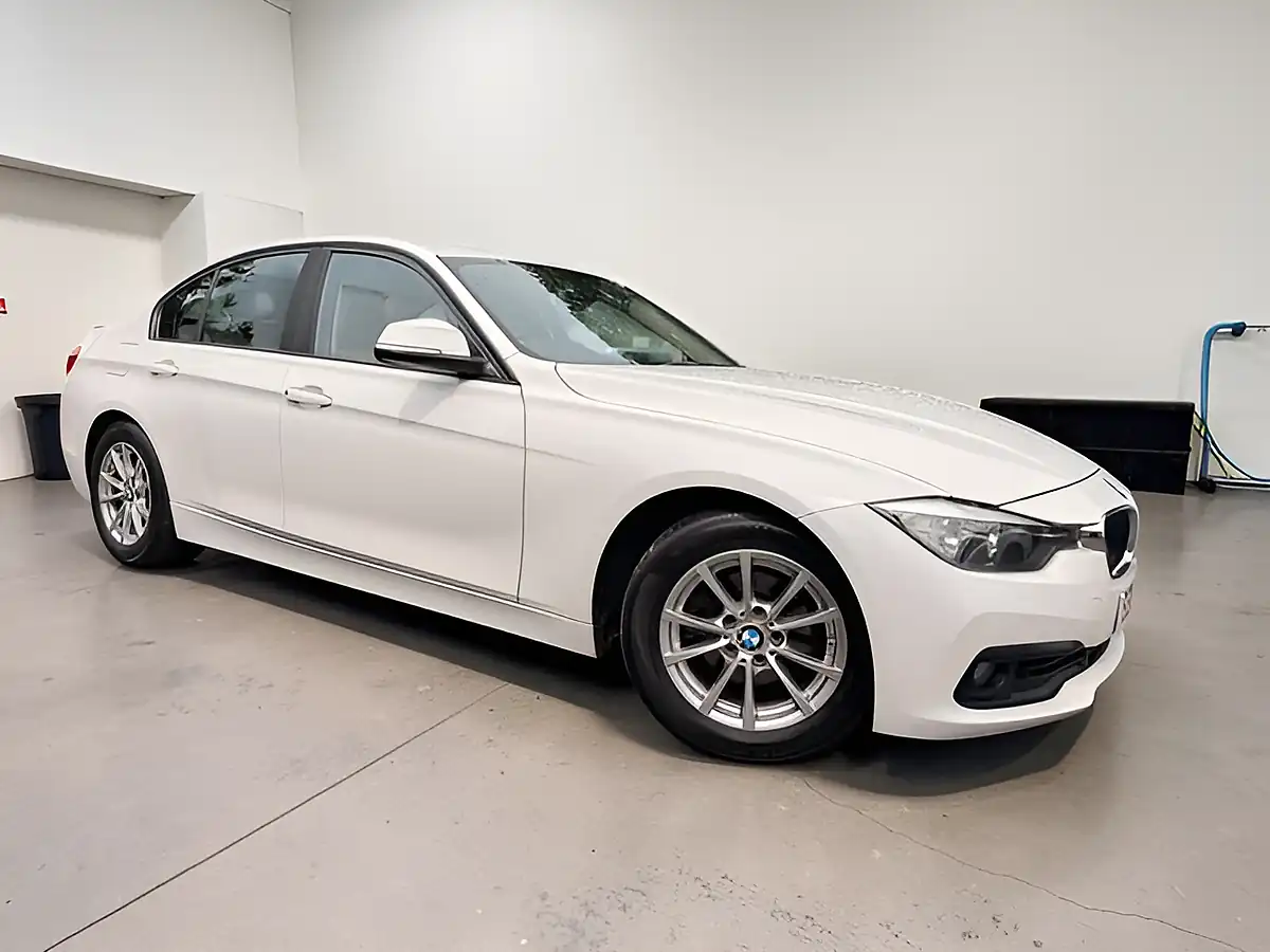 Used 2016 BMW 3 Series Ed Plus White - Front View
