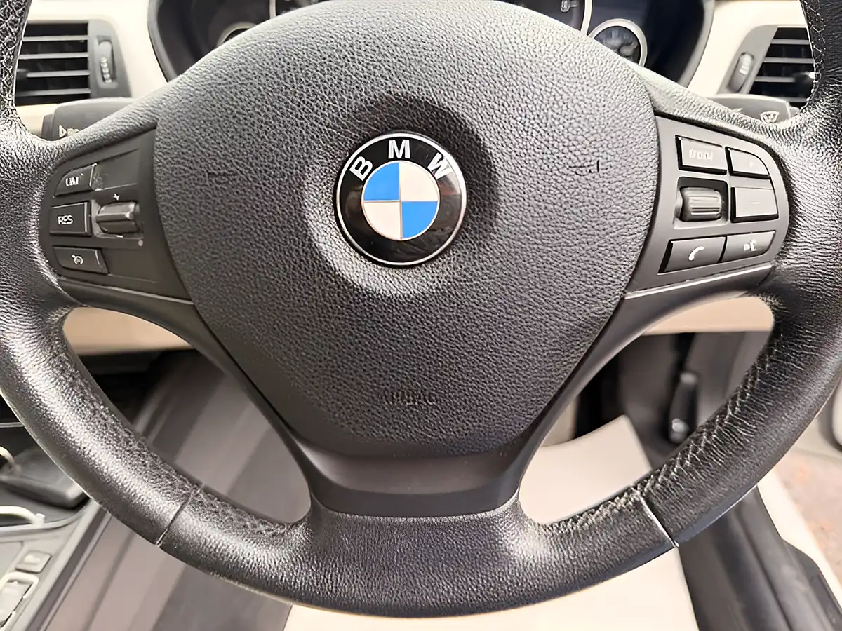Used 2016 BMW 3 Series Ed Plus White - Interior and Exterior details 18