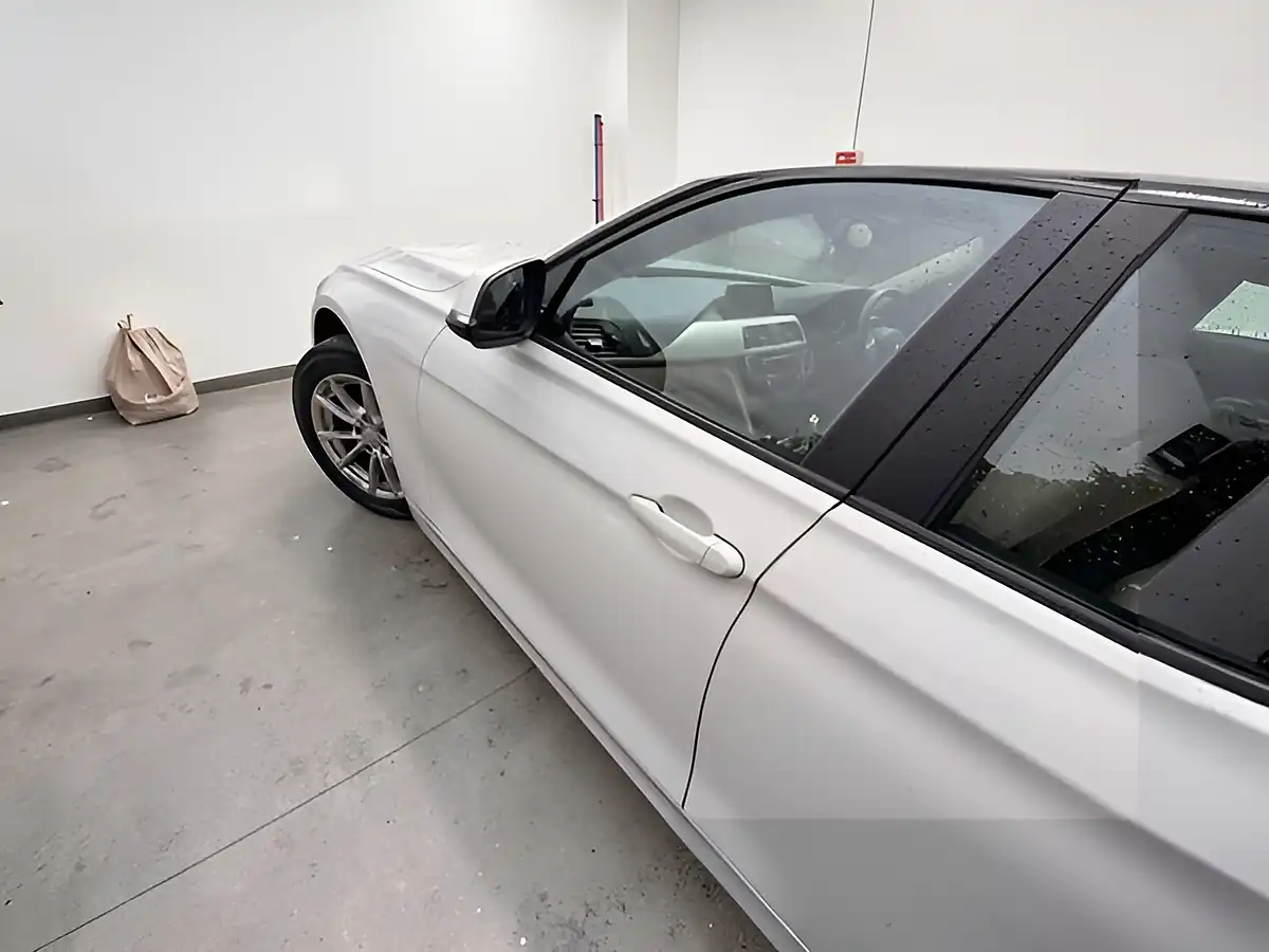 Used 2016 BMW 3 Series Ed Plus White - Interior and Exterior details 9
