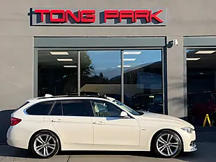 Used 2016 BMW 3 Series Luxury Touring White - Interior and Exterior details 7