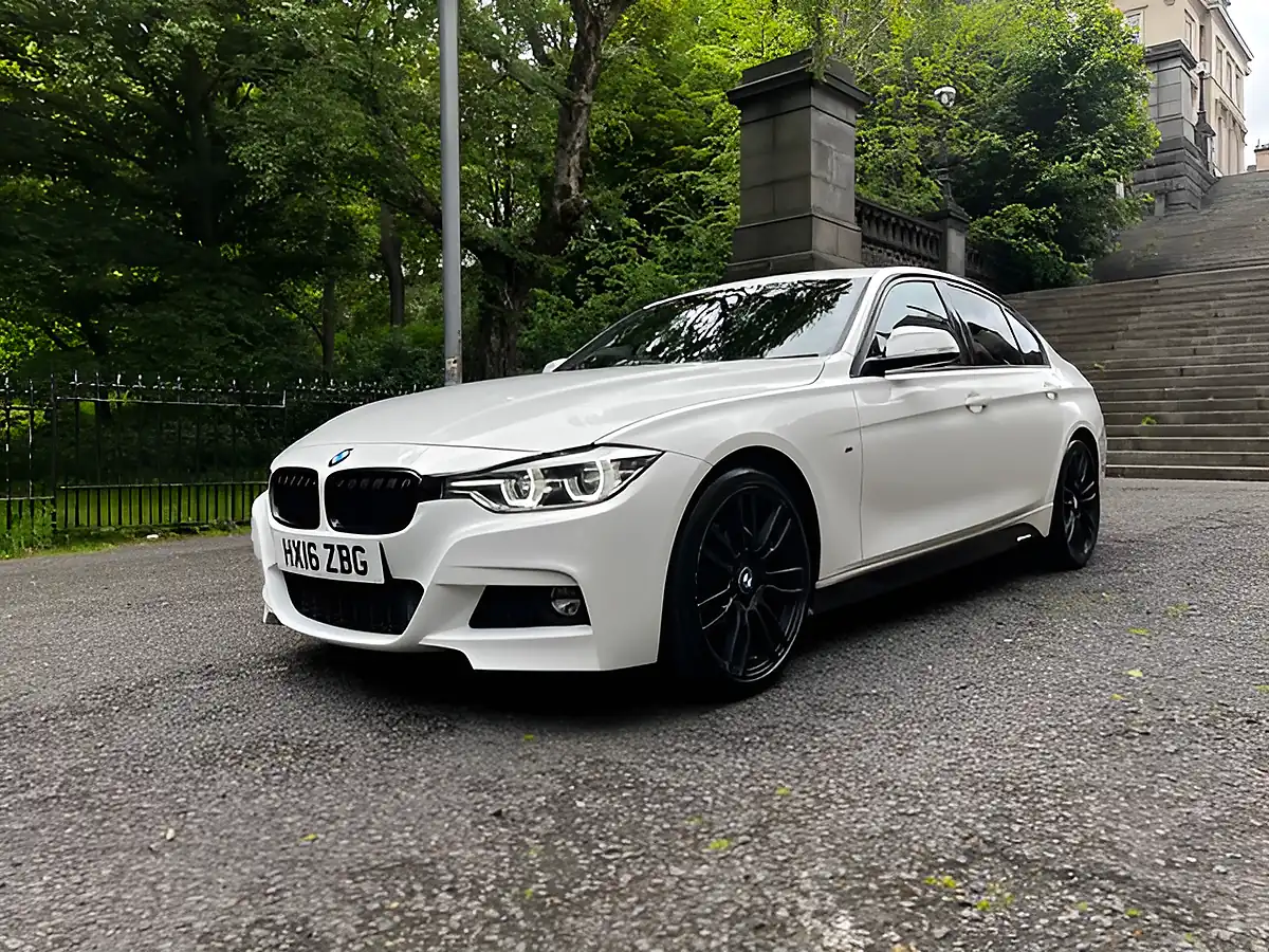 Used 2016 BMW 3 Series M Sport Alpine White - Interior and Exterior details 3