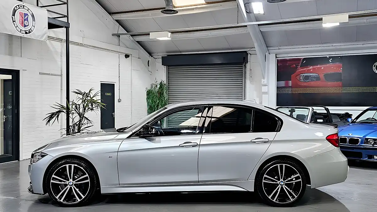 Used 2016 BMW 3 Series M Sport Glacier Silver - Interior and Exterior details 6