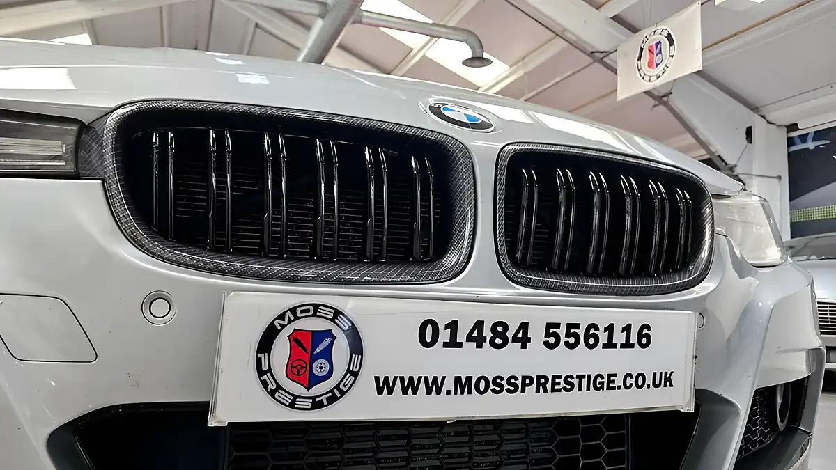 Used 2016 BMW 3 Series M Sport Glacier Silver - Interior and Exterior details 11