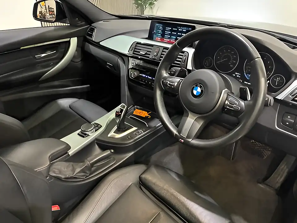 Used 2016 BMW 3 Series M Sport Grey - Interior and Exterior details 3