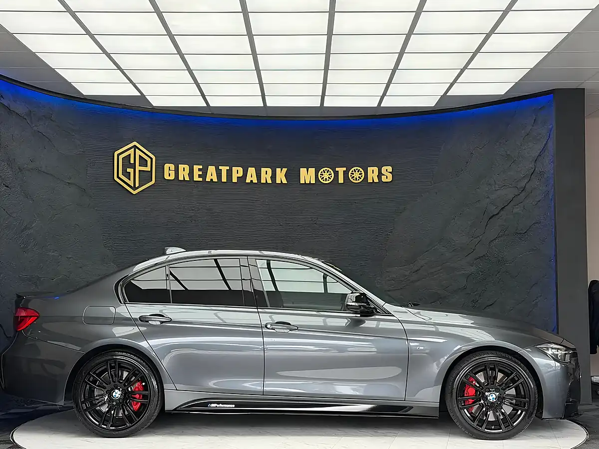 Used 2016 BMW 3 Series M Sport Grey - Interior and Exterior details 4