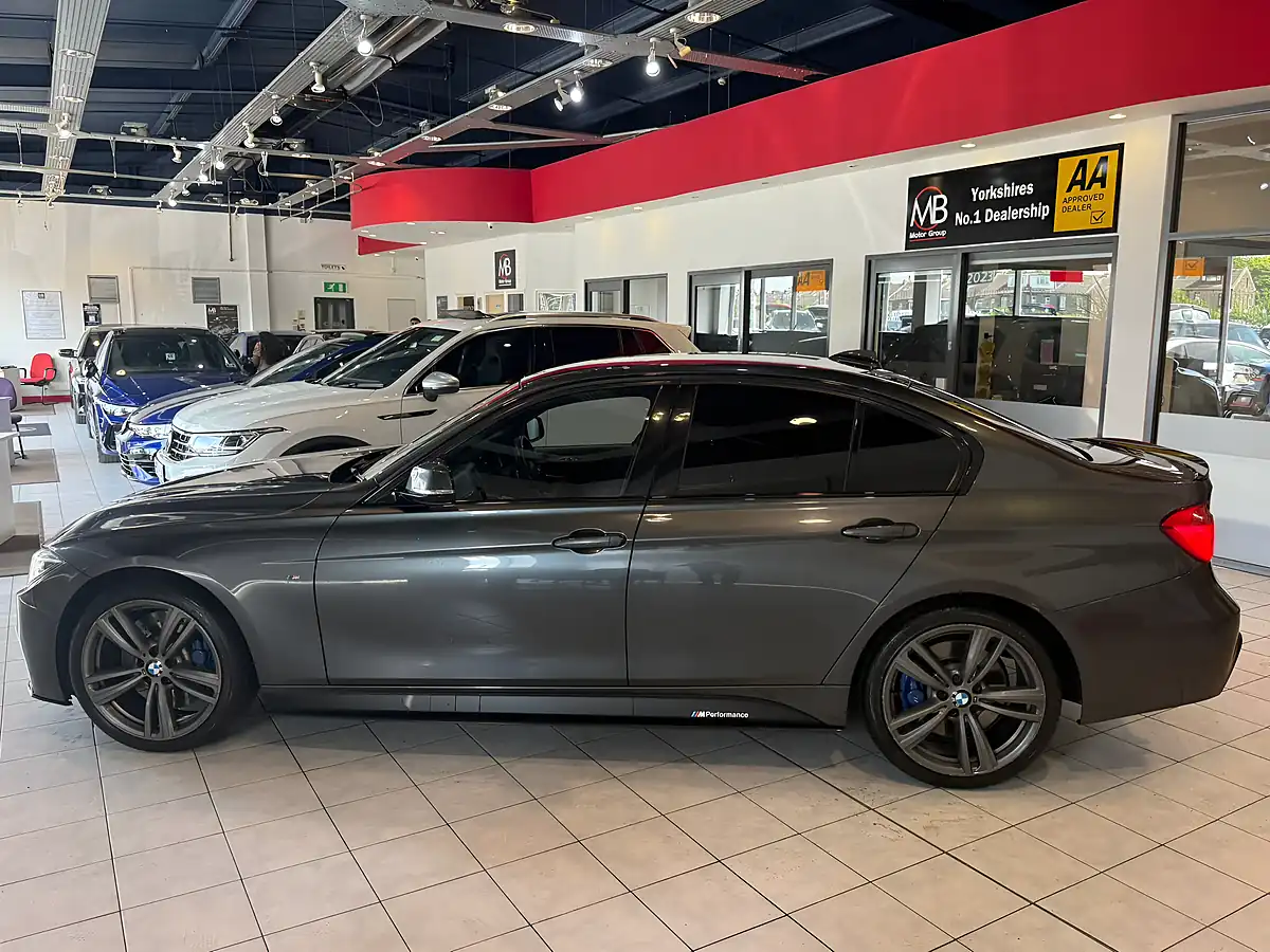 Used 2016 BMW 3 Series M Sport Grey - Interior and Exterior details 5