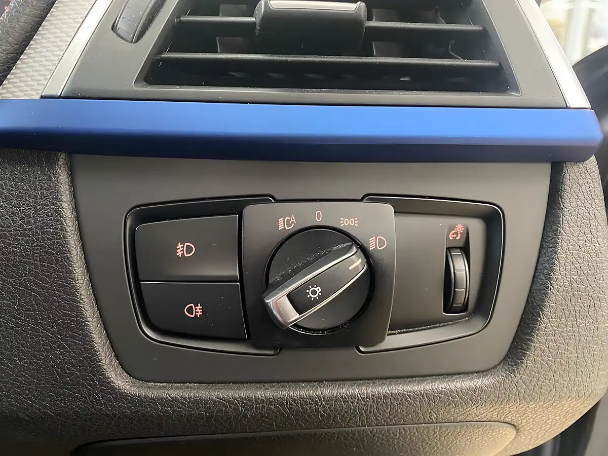 Used 2016 BMW 3 Series M Sport Grey - Interior and Exterior details 12