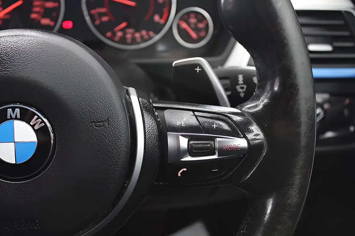 Used 2016 BMW 3 Series M Sport Grey - Interior and Exterior details 8
