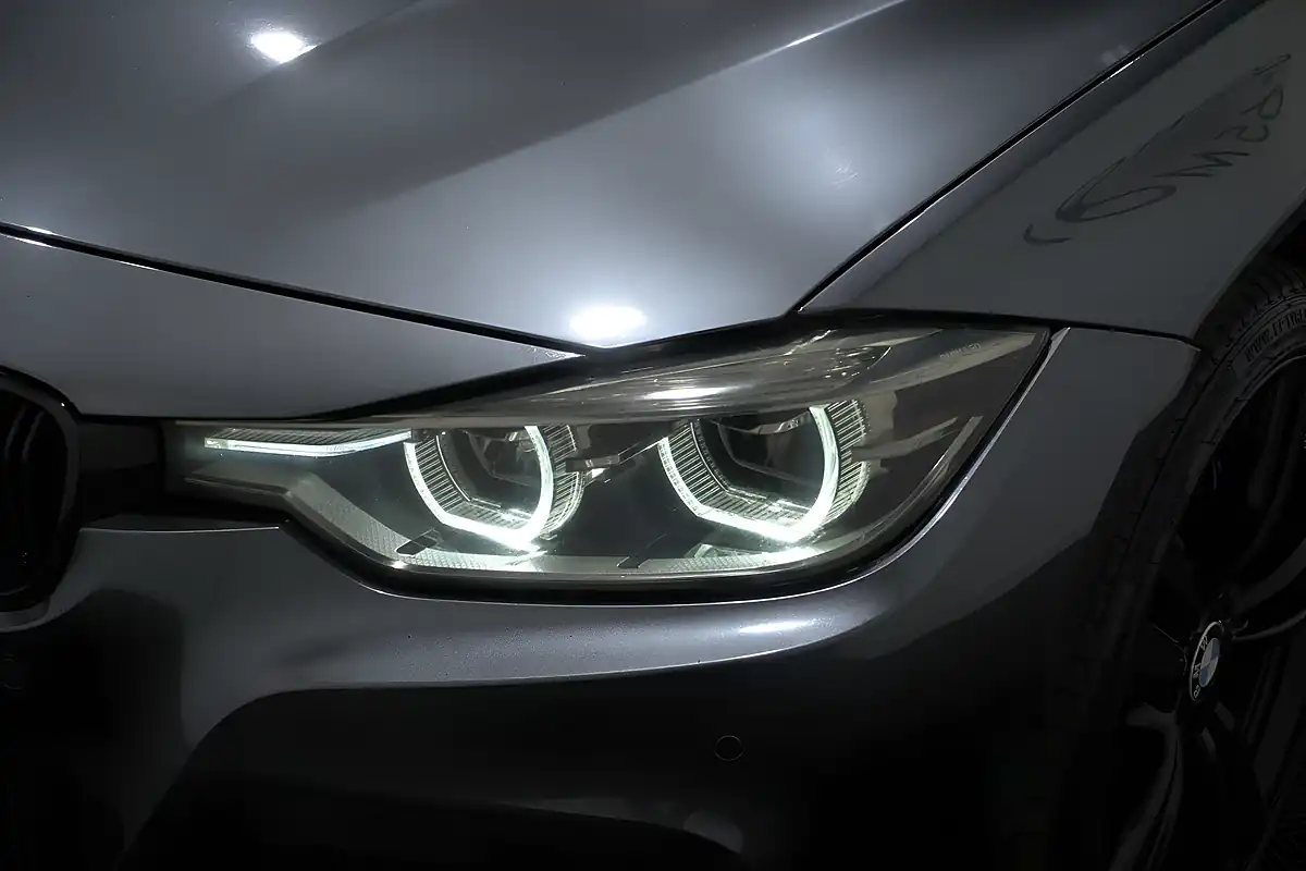 Used 2016 BMW 3 Series M Sport Mineral Grey - Interior and Exterior details 16