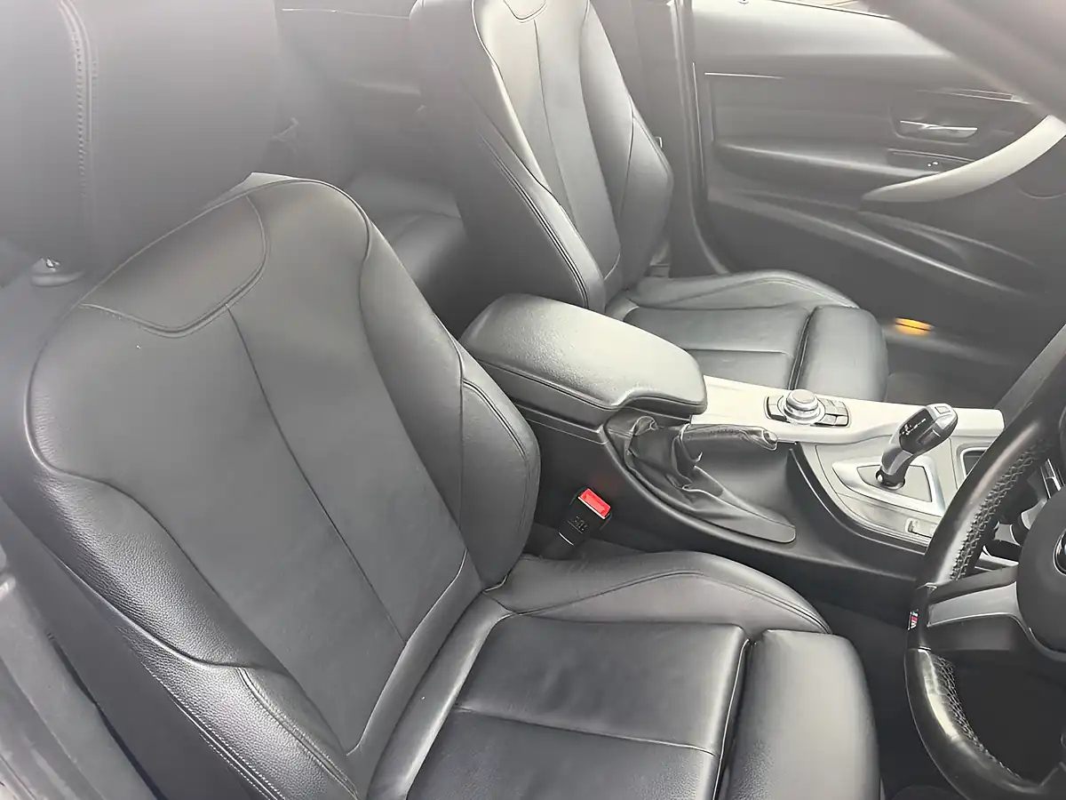 Used 2016 BMW 3 Series M Sport Silver - Interior and Exterior details 18