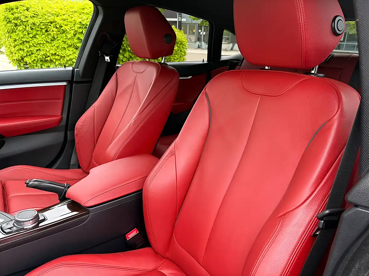 Used 2016 BMW 3 Series M Sport Silver - Interior and Exterior details 20
