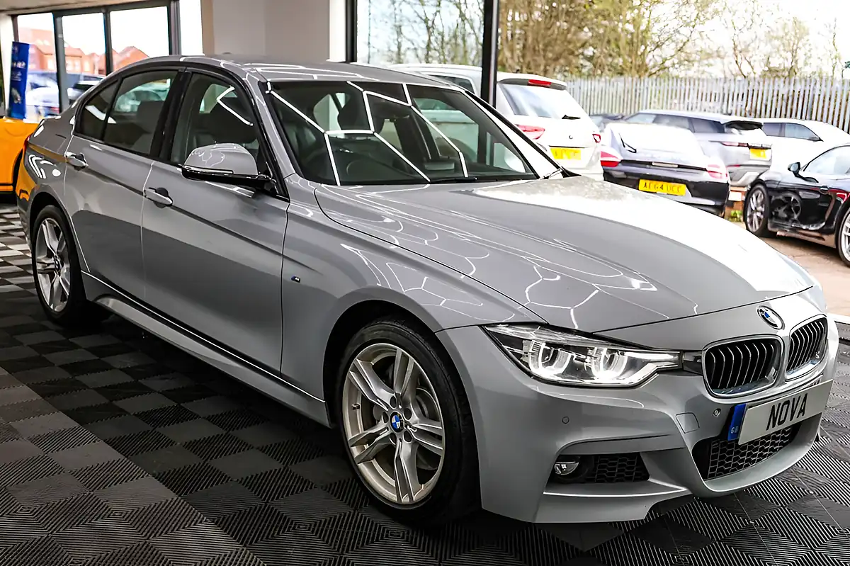 Used 2016 BMW 3 Series M Sport Silver - Interior and Exterior details 17