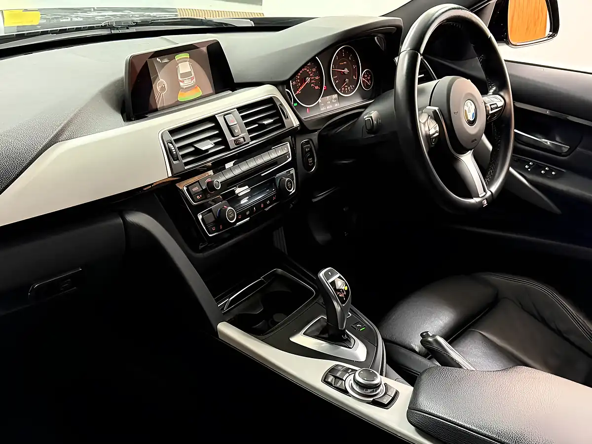 Used 2016 BMW 3 Series M Sport Touring Black - Interior and Exterior details 4