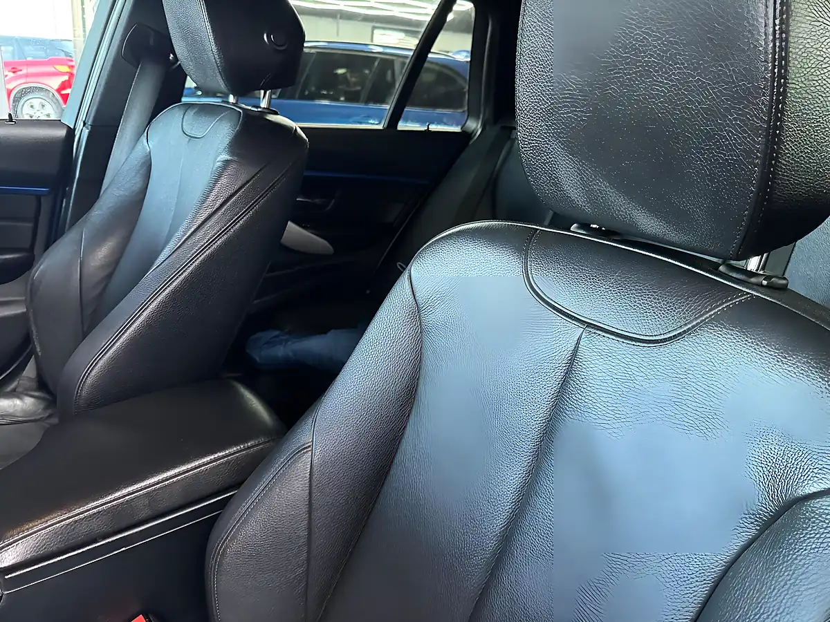 Used 2016 BMW 3 Series M Sport Touring Blue - Interior and Exterior details 19