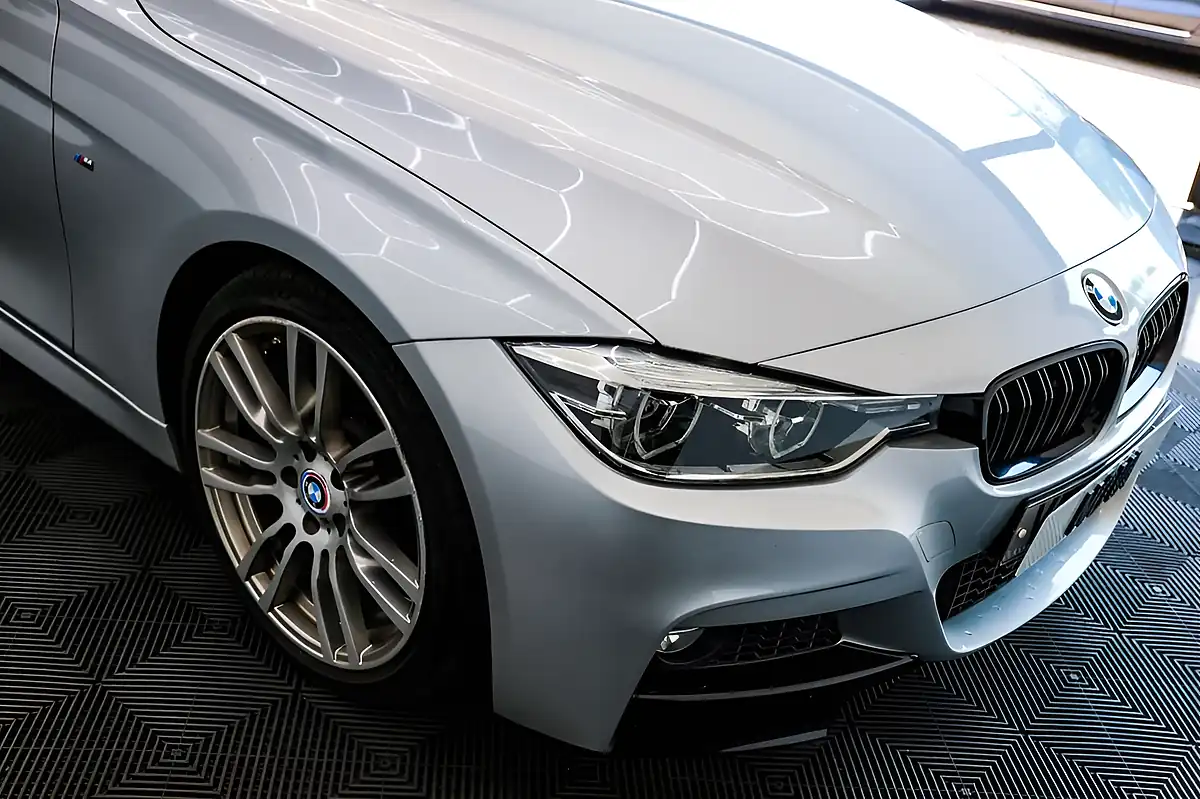 Used 2016 BMW 3 Series M Sport Touring Silver - Interior and Exterior details 19