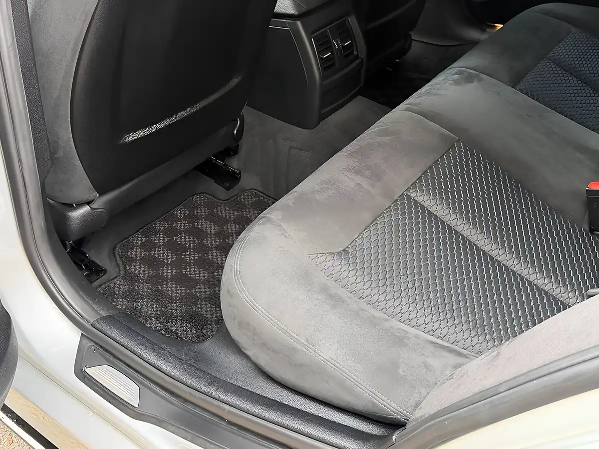 Used 2016 BMW 3 Series M Sport Touring Silver - Interior and Exterior details 14
