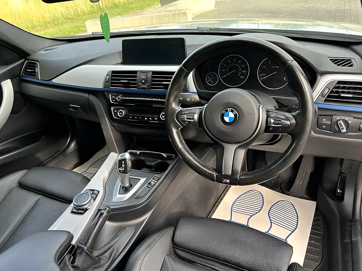 Used 2016 BMW 3 Series M Sport Touring Silver - Interior and Exterior details 12