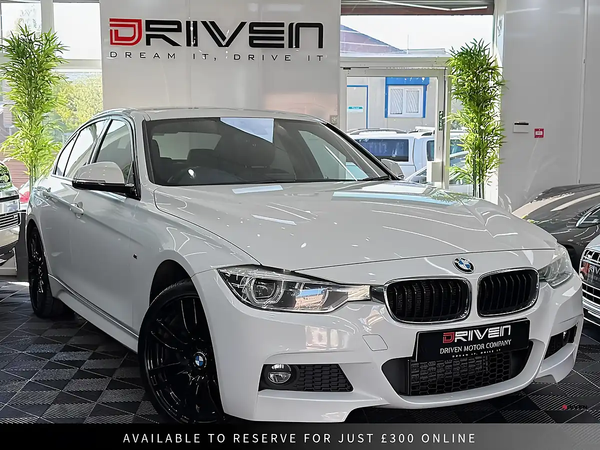 Used 2016 BMW 3 Series M Sport White - Front View