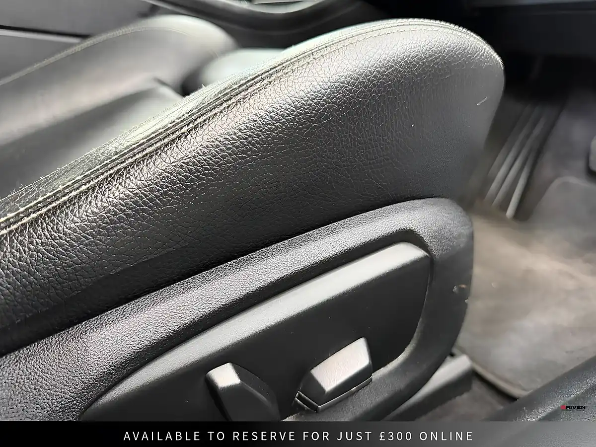 Used 2016 BMW 3 Series M Sport White - Interior and Exterior details 14