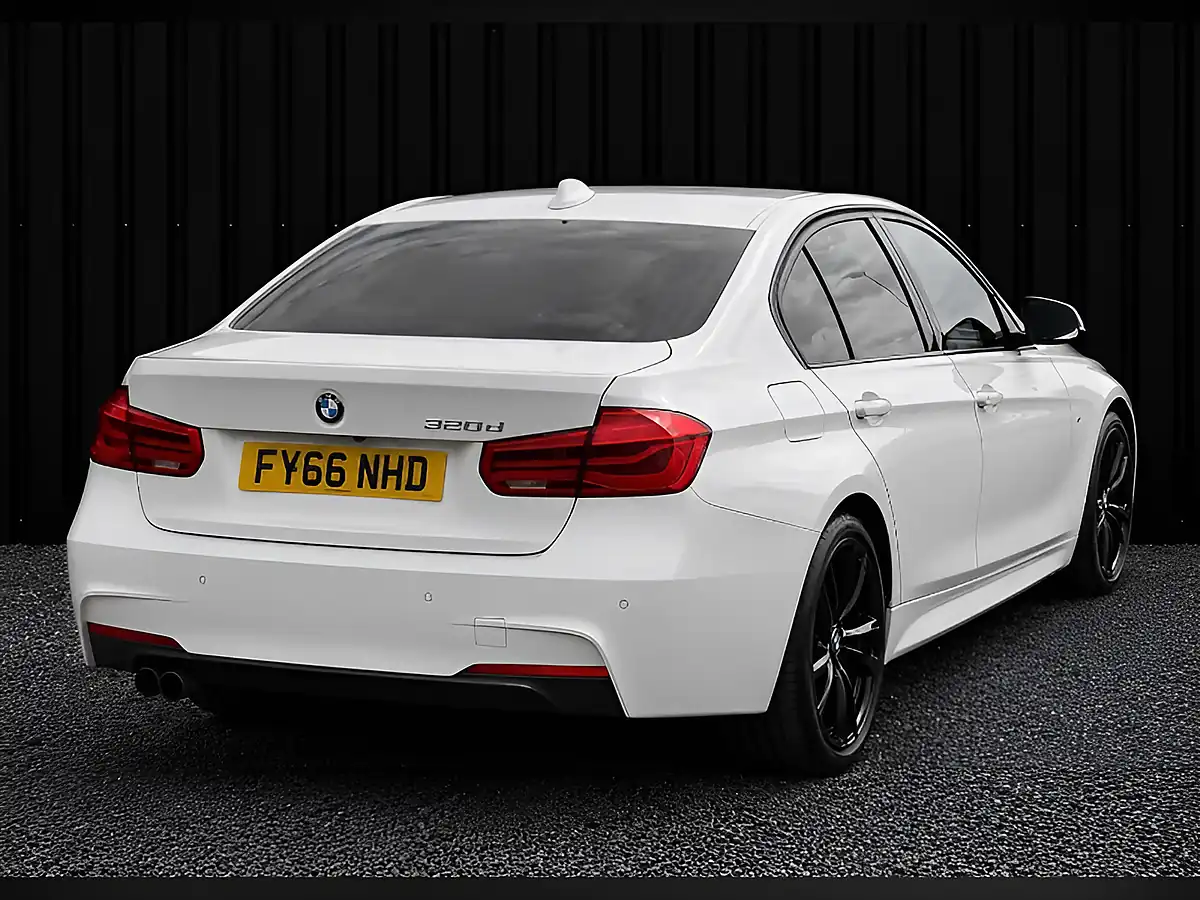 Used 2016 BMW 3 Series M Sport White - Interior and Exterior details 7