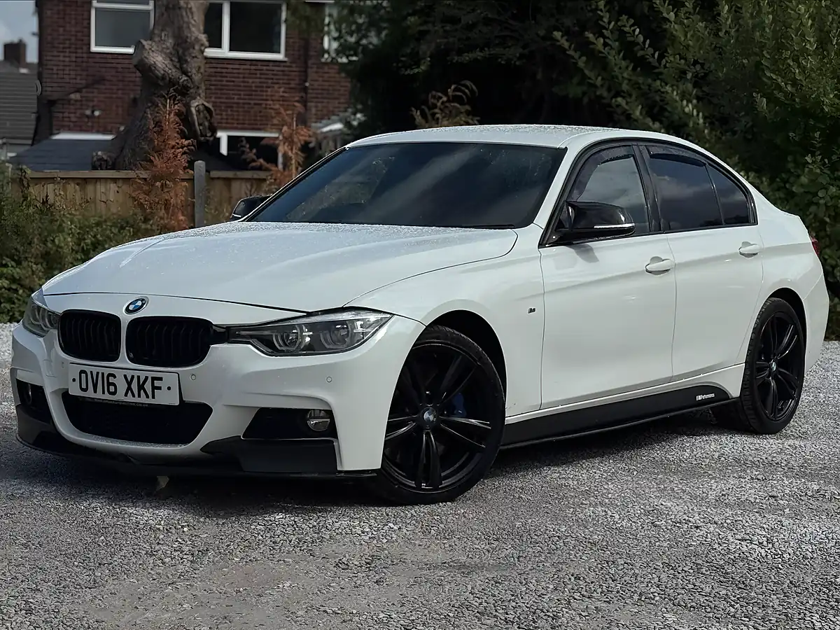 Used 2016 BMW 3 Series M Sport White - Interior and Exterior details 2