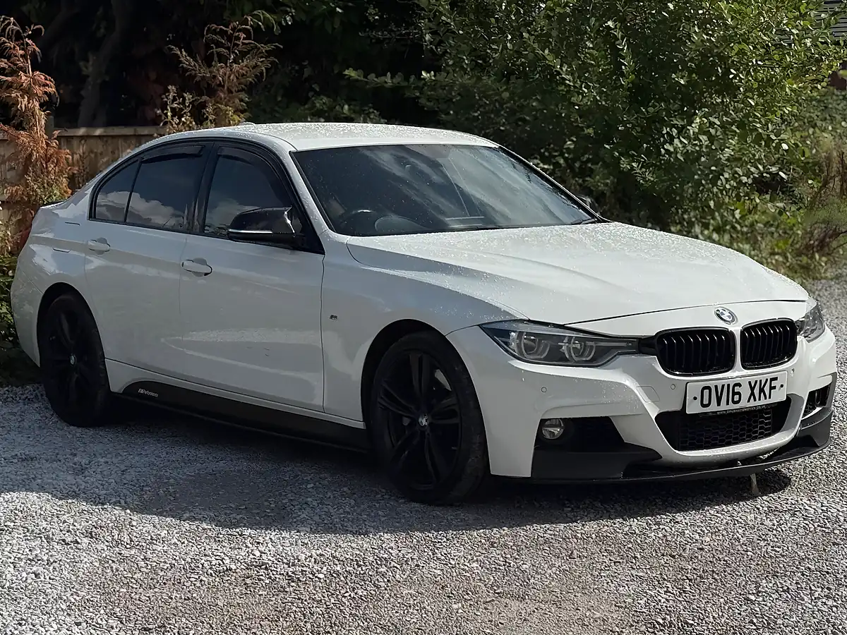 Used 2016 BMW 3 Series M Sport White - Interior and Exterior details 3