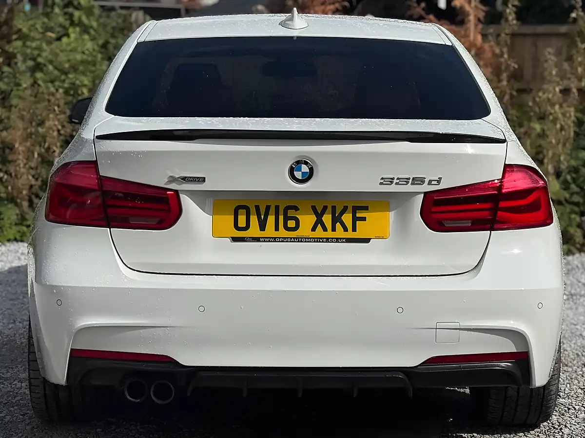 Used 2016 BMW 3 Series M Sport White - Interior and Exterior details 8