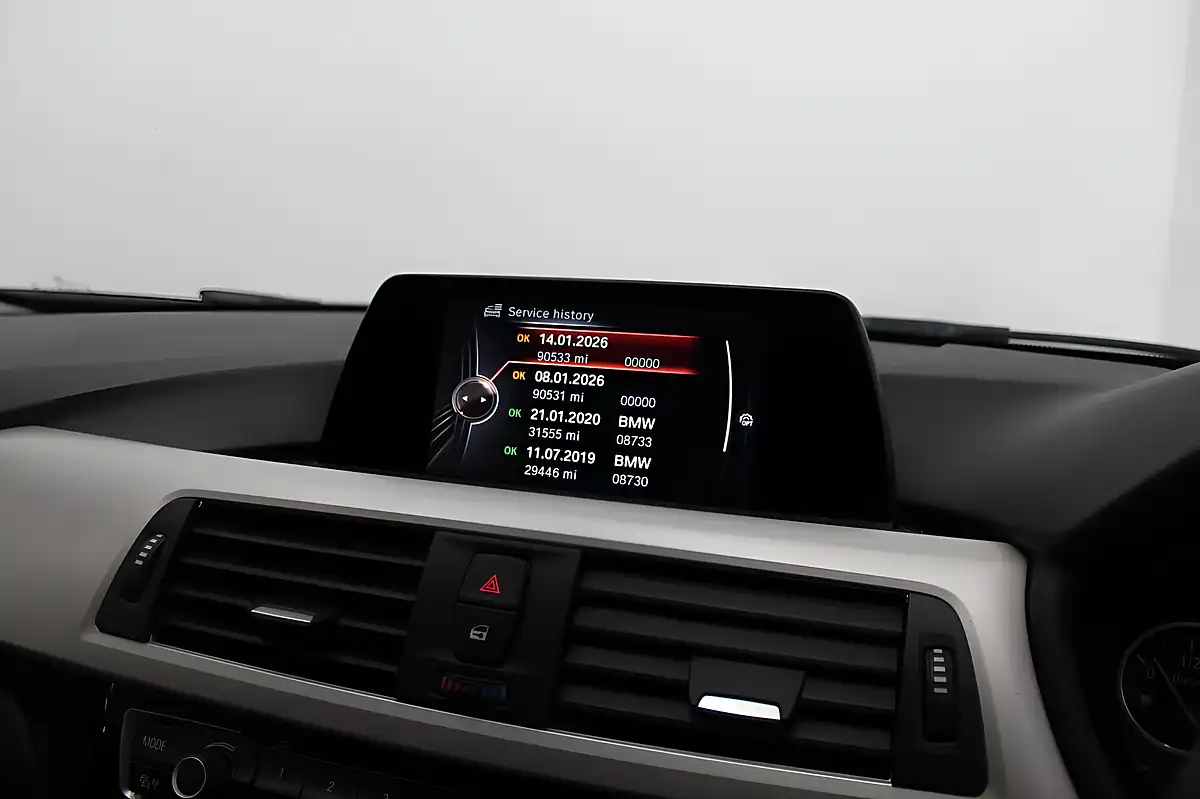 Used 2016 BMW 3 Series Se Silver - Interior and Exterior details 15