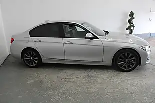 Used 2016 BMW 3 Series Se Silver - Interior and Exterior details 3