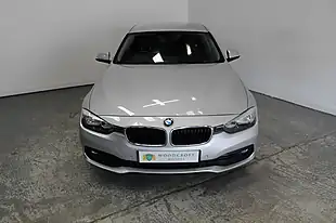 Used 2016 BMW 3 Series Se Silver - Interior and Exterior details 9