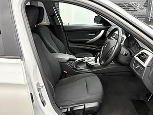 Used 2016 BMW 3 Series Se Touring Mineral White - Interior and Exterior details 11