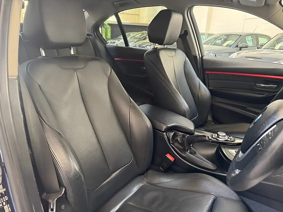 Used 2016 BMW 3 Series Sport Blue - Interior and Exterior details 10