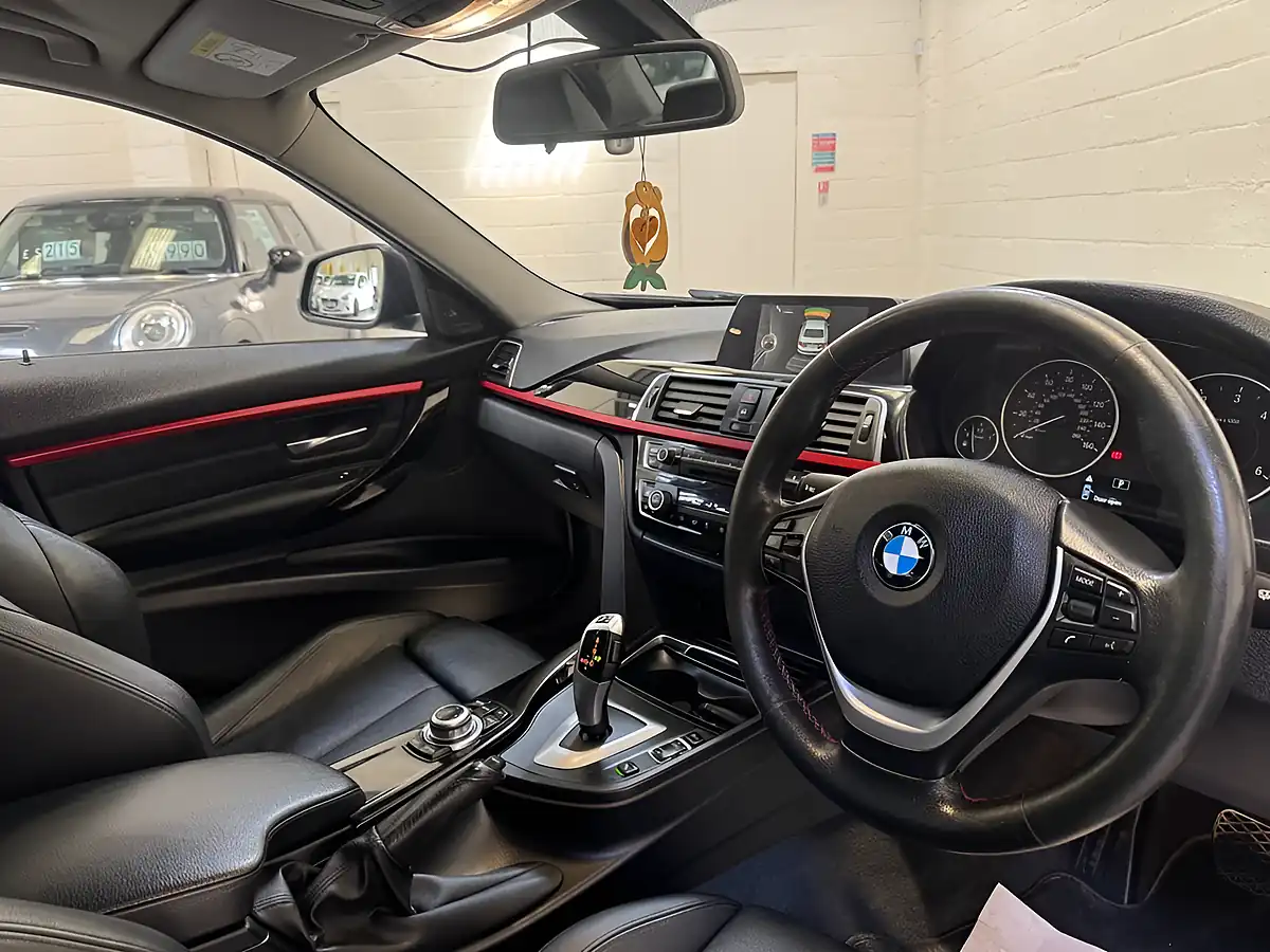 Used 2016 BMW 3 Series Sport Blue - Interior and Exterior details 15